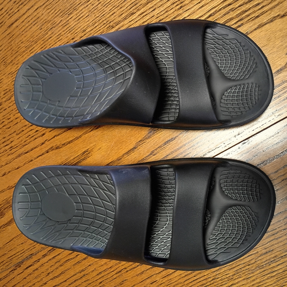Men's Black Slide Sandals